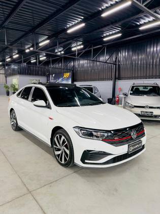VOLKSWAGEN JETTA 2.0 350 TSI GASOLINA GLI DSG VOLKSWAGEN JETTA 2.0 350 TSI GASOLINA GLI DSG